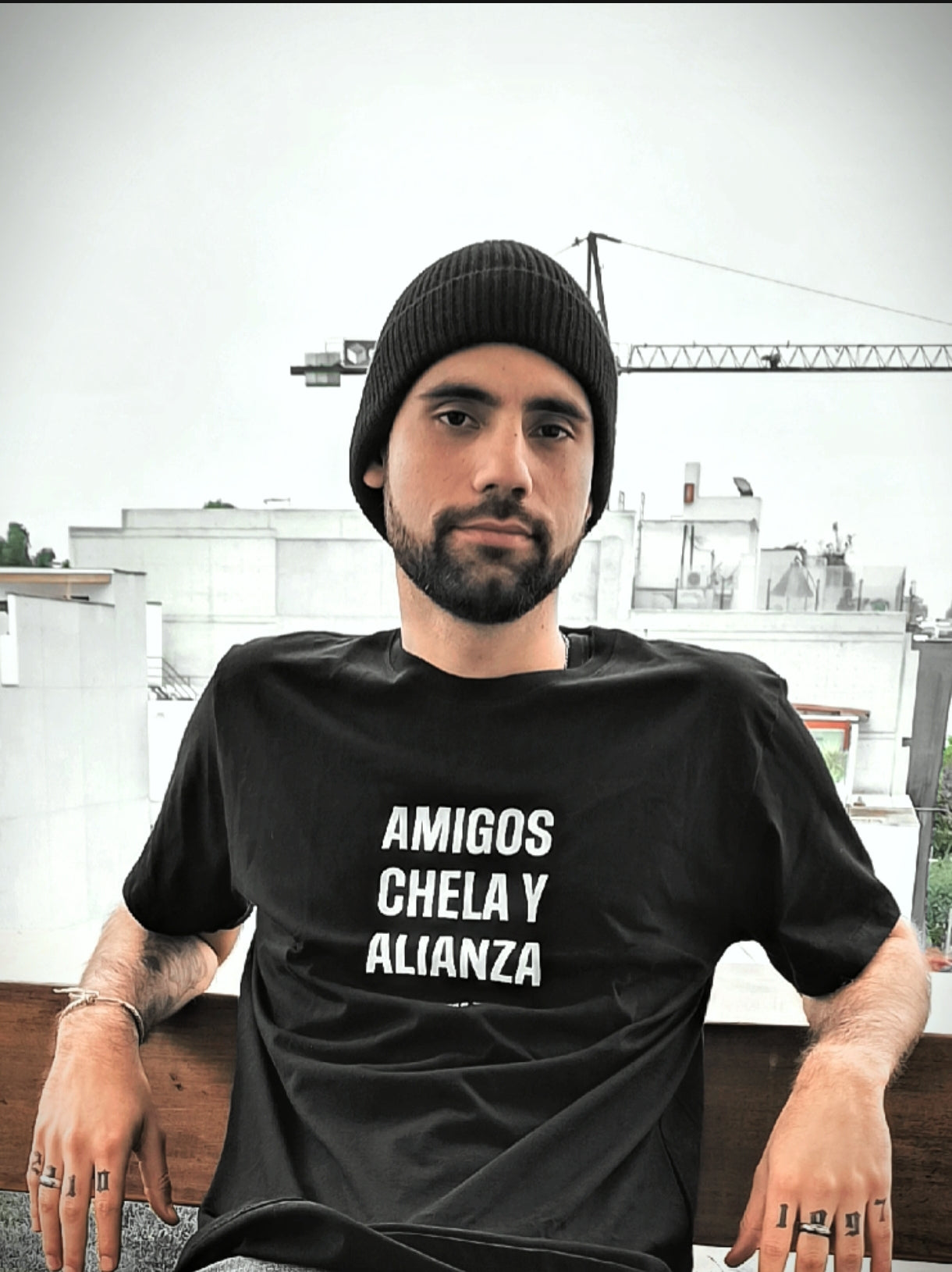 AMIGOS, CHELA Y ALIANZA